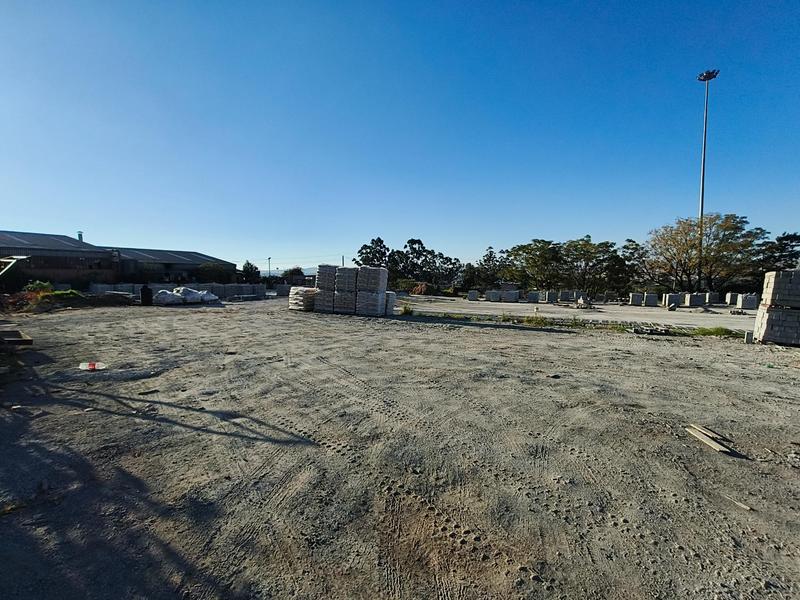 Commercial Property for Sale in Southernwood Eastern Cape